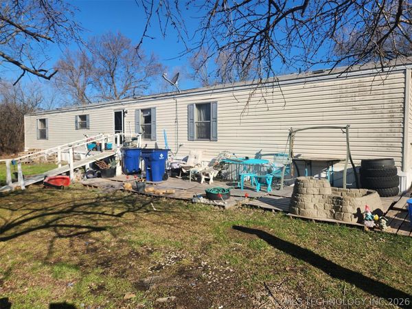 414 E Golden Avenue , Copan, OK 74022