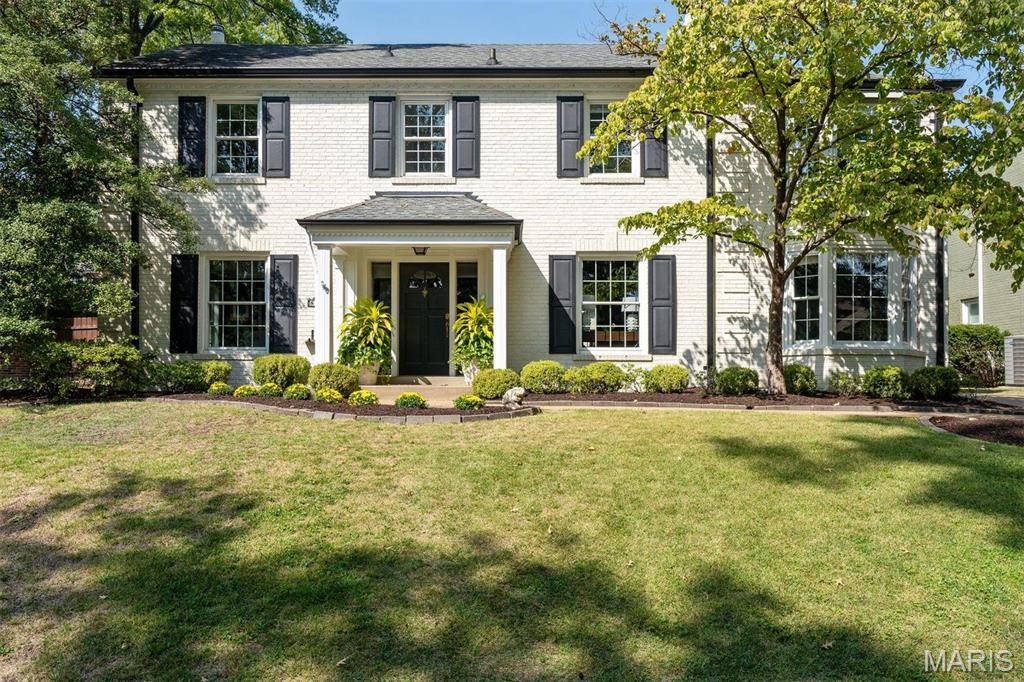 8033 Seminole Place , Saint Louis, MO 63105 Main Photo