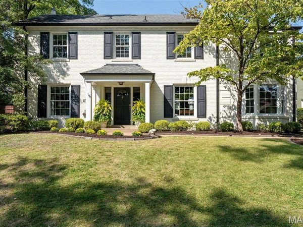 8033 Seminole Place , St Louis, MO 63105