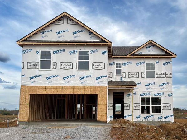 2015 Bennett Creek Dr , Columbia, TN 38401