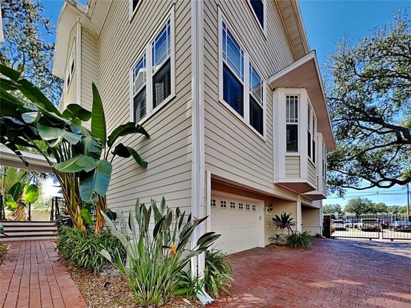 3315 W DE LEON STREET , Unit 6, TAMPA, FL 33609