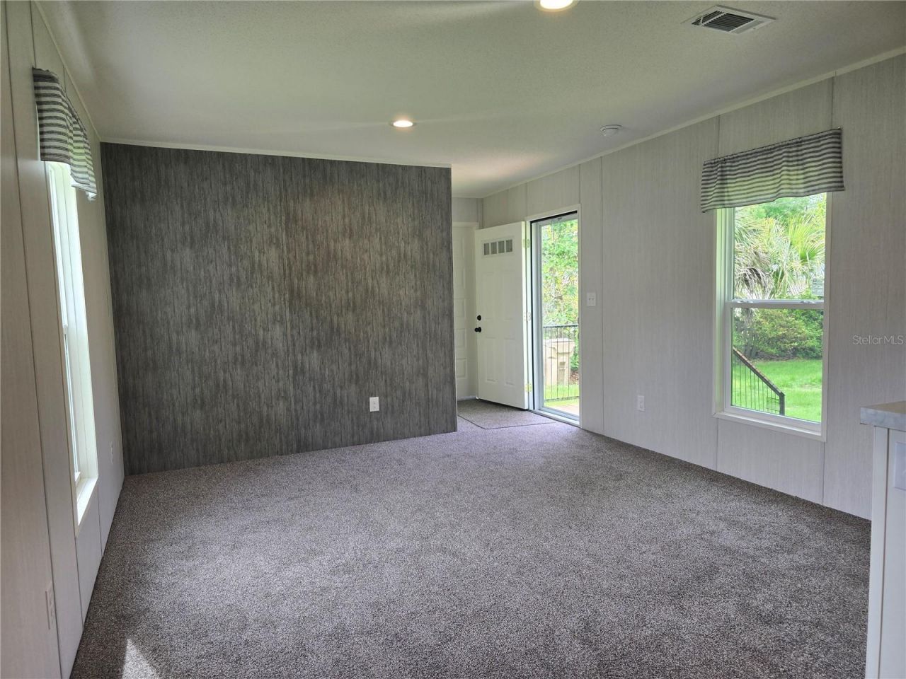 24048 Ermine Road, Astor, FL 32102 Photo