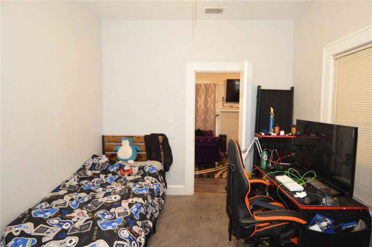 1244 20th Avenue S, Saint Petersburg, FL 33705 Photo