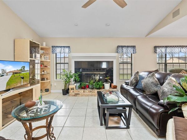 3132 SKY ST, DELTONA, FL 32738