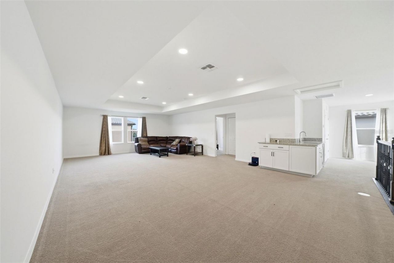 7073 Graybrook Drive, Wesley Chapel, FL 33545 Photo