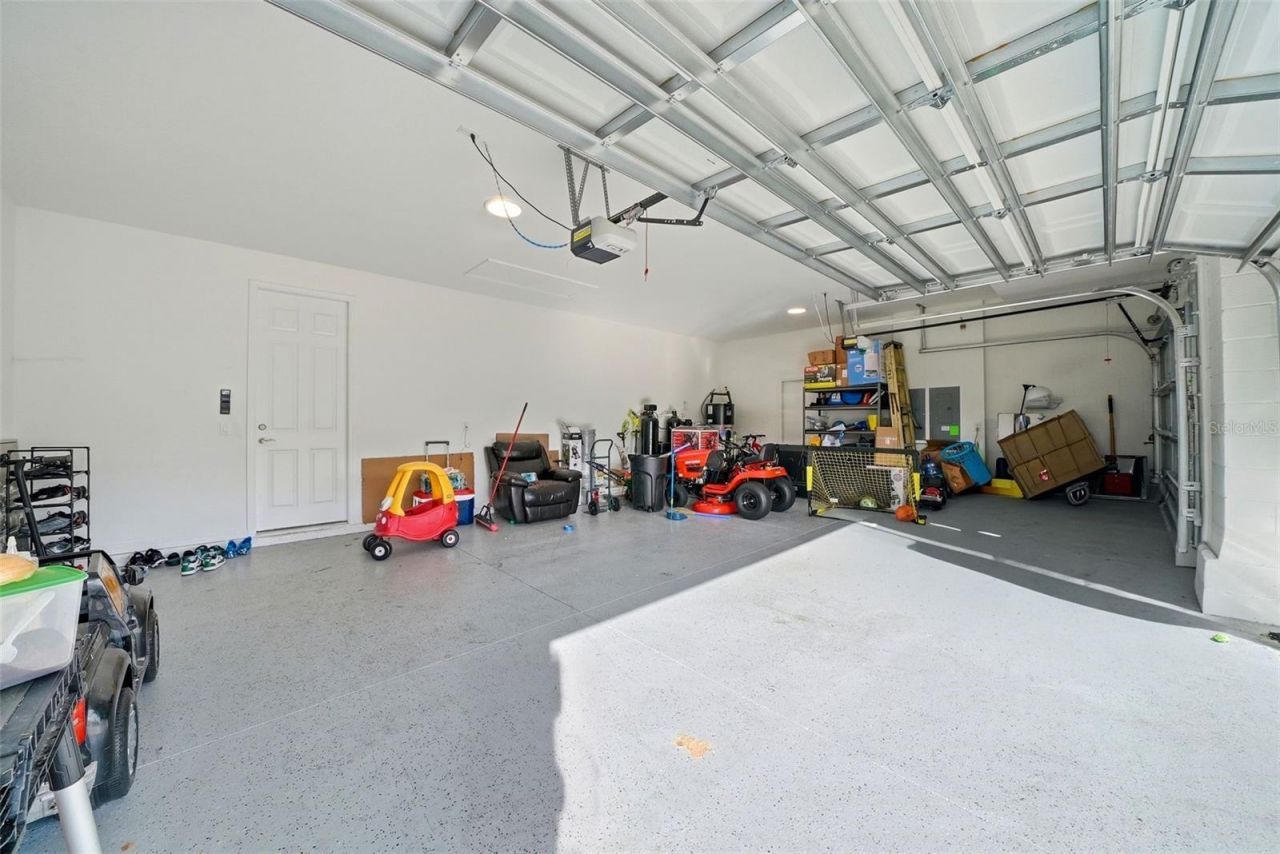 7073 Graybrook Drive, Wesley Chapel, FL 33545 Photo