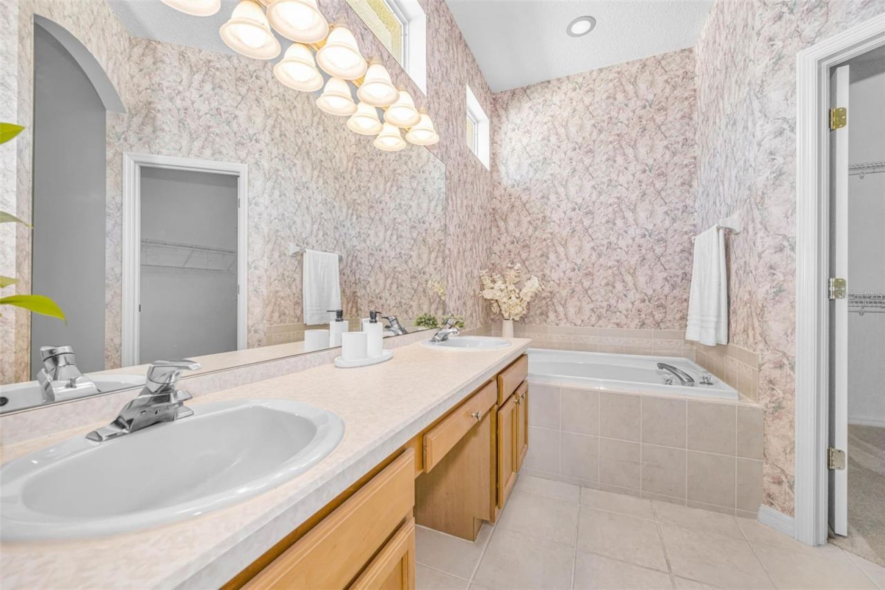 10324 Sorenstam Drive , Trinity, FL 34655 Photo