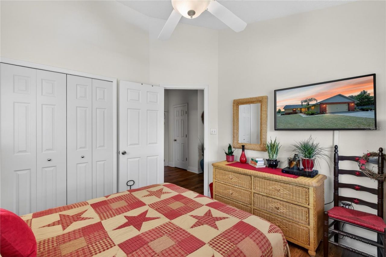 23440 Oak Lane , Sorrento, FL 32776 Photo