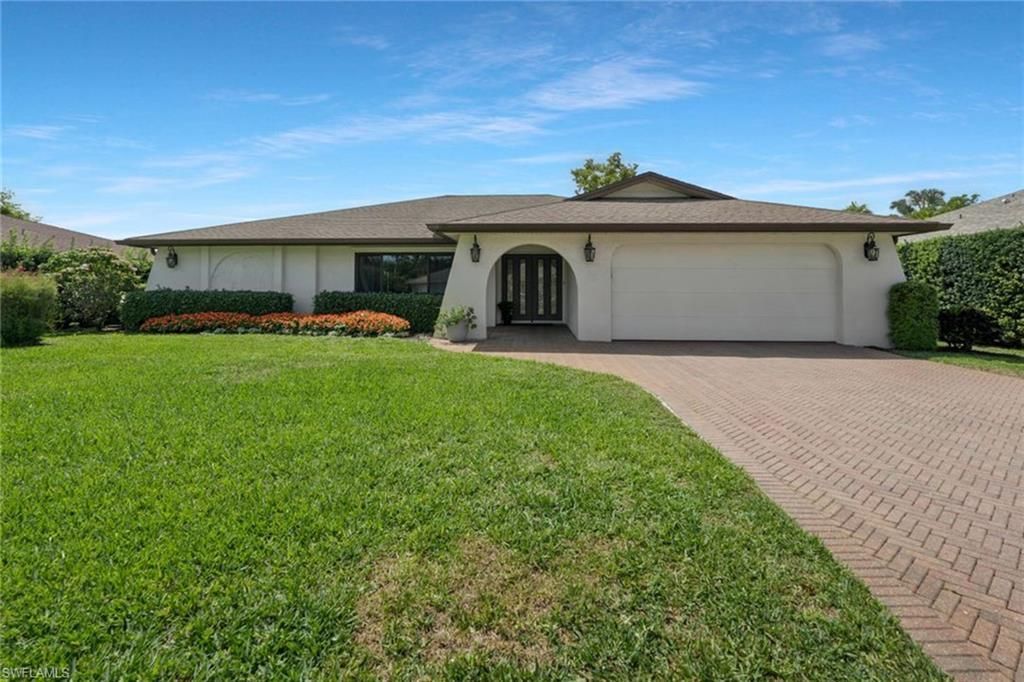 10361 Windsor Way, Naples, FL 34109 Photo