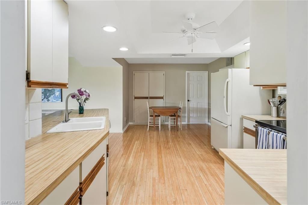 10361 Windsor Way, Naples, FL 34109 Photo