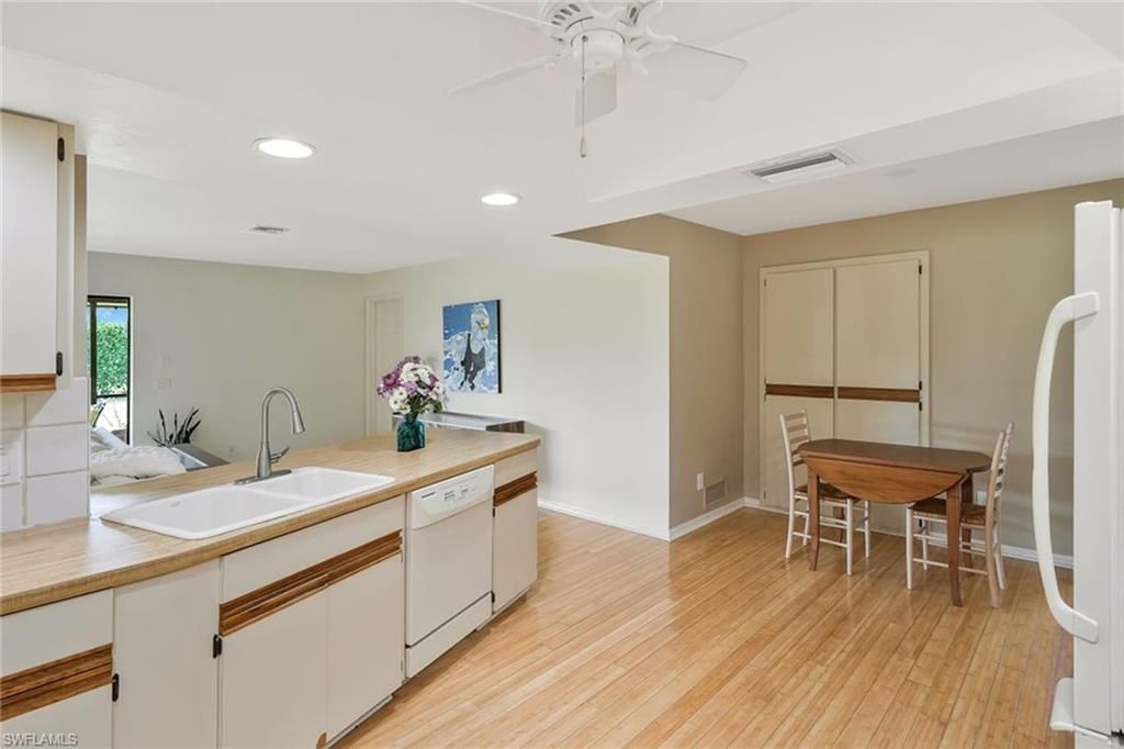 10361 Windsor Way, Naples, FL 34109 Photo