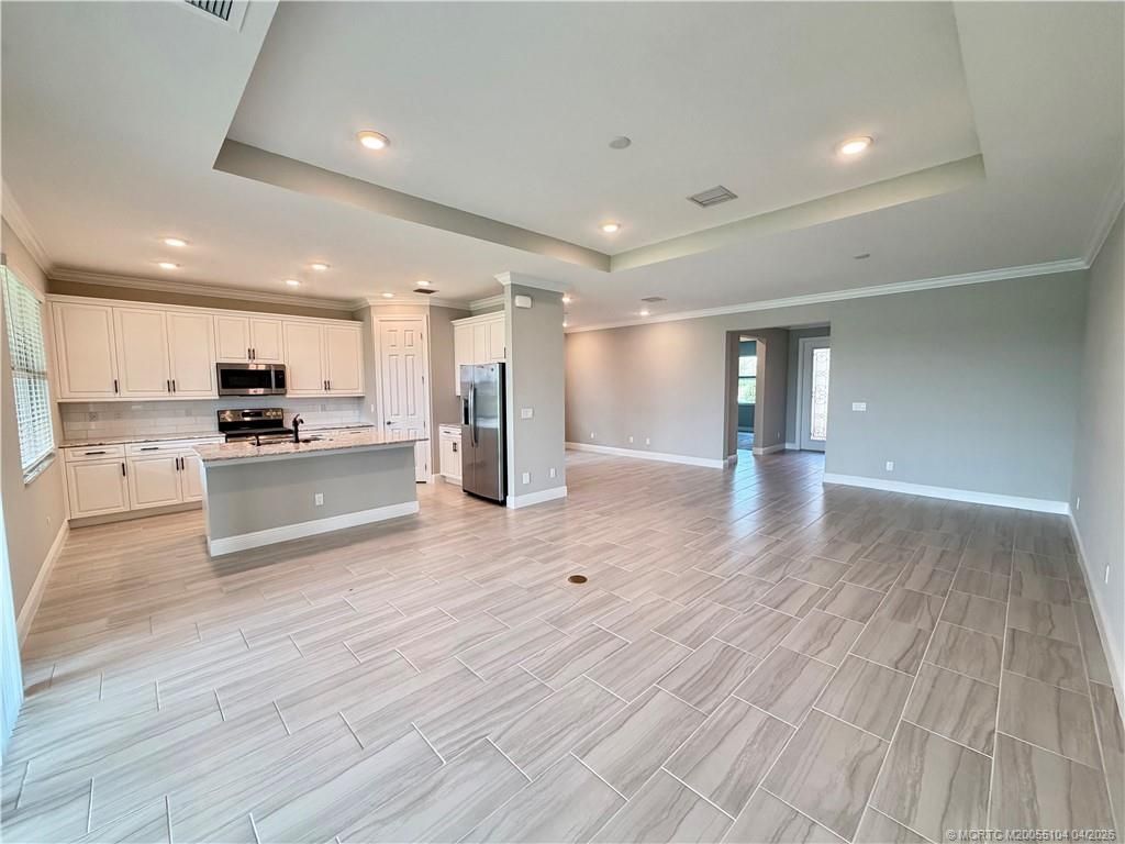 8741 SW Vico Way, Port Saint Lucie, FL 34987 Photo