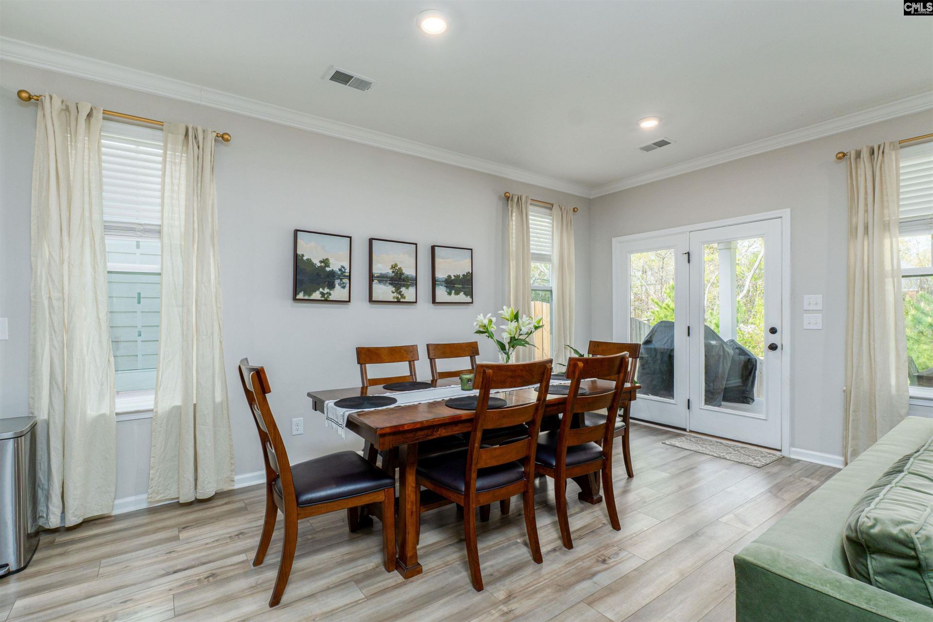 544 Harbour Point Drive  Photo 12