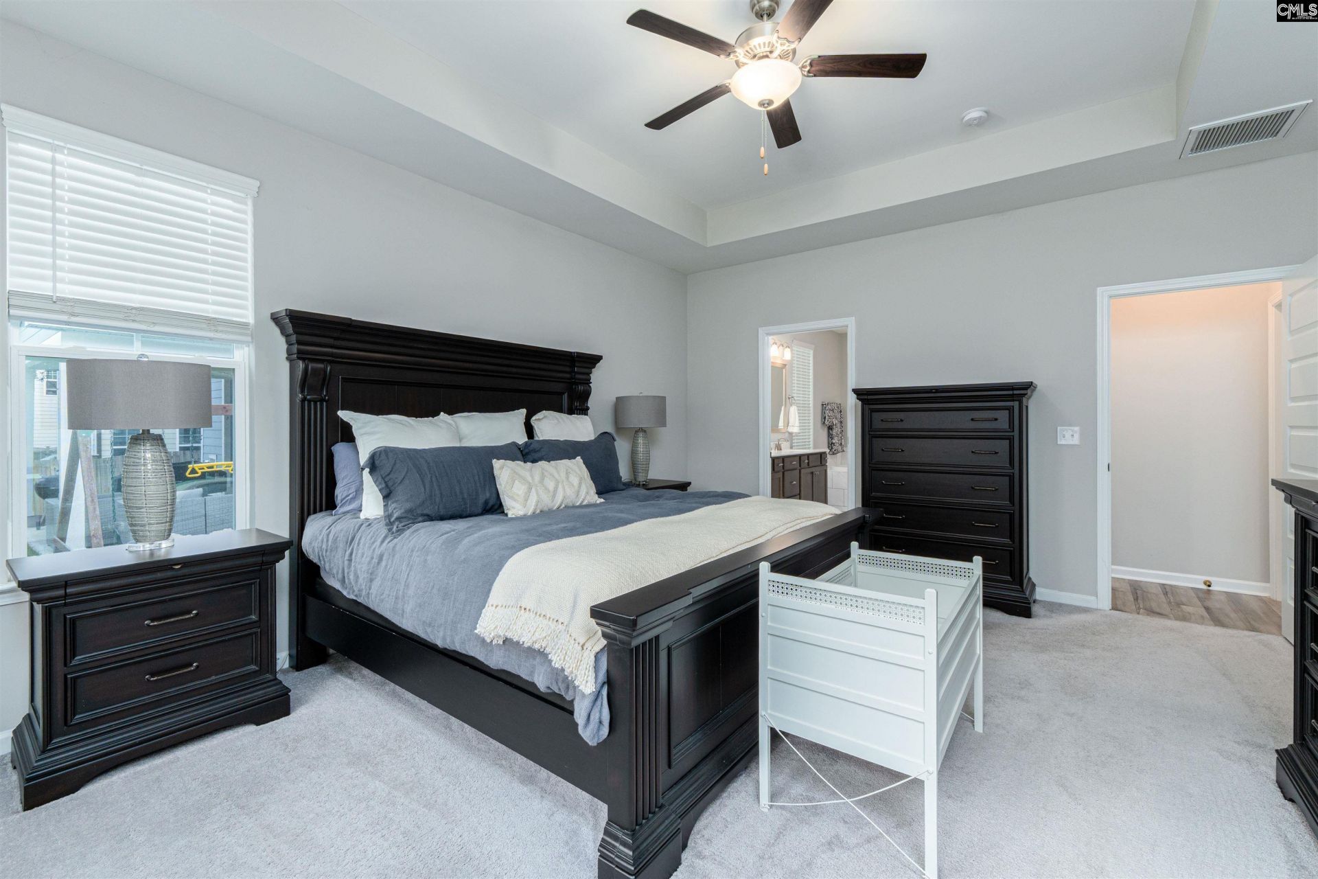 544 Harbour Point Drive  Photo 16