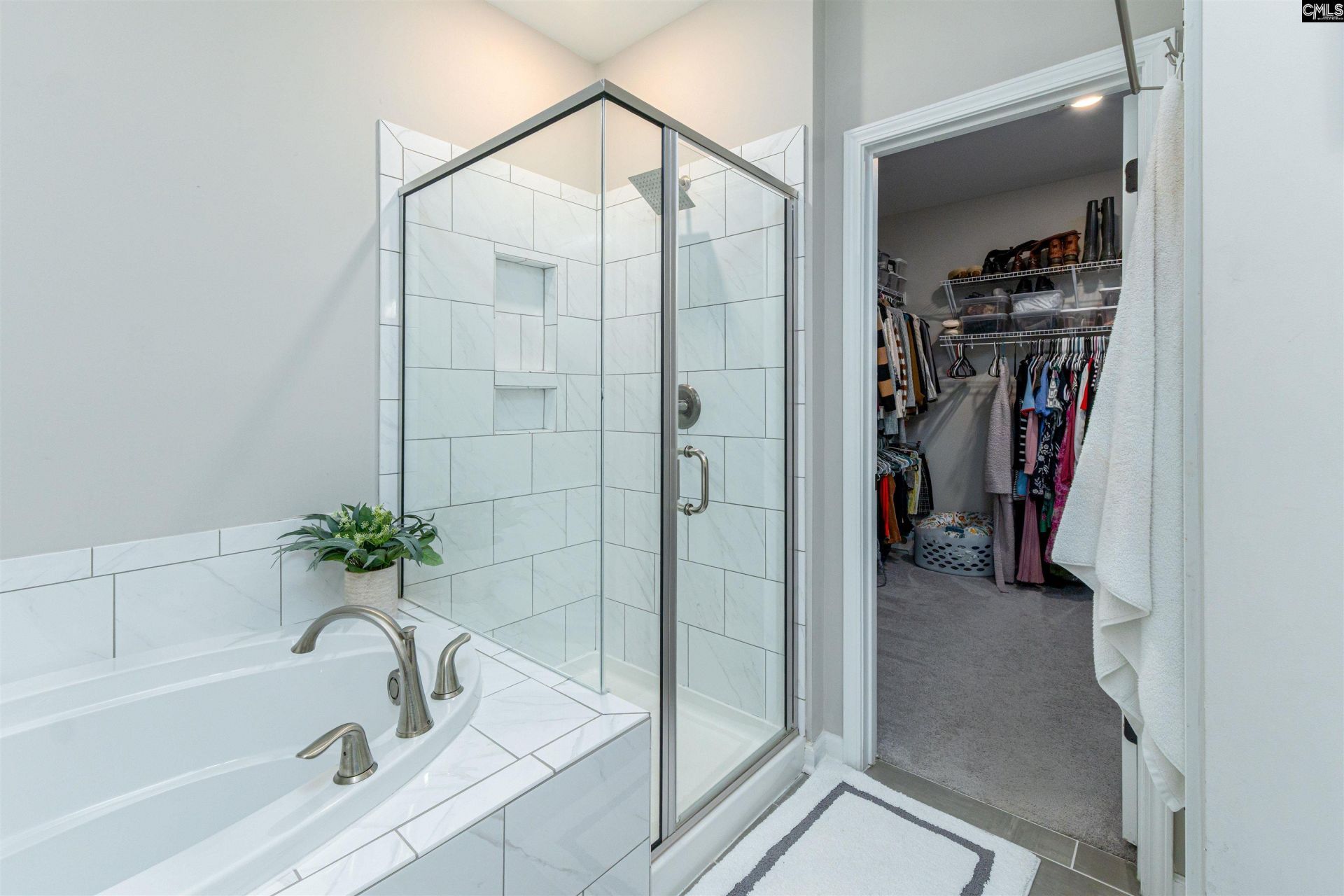 544 Harbour Point Drive  Photo 18