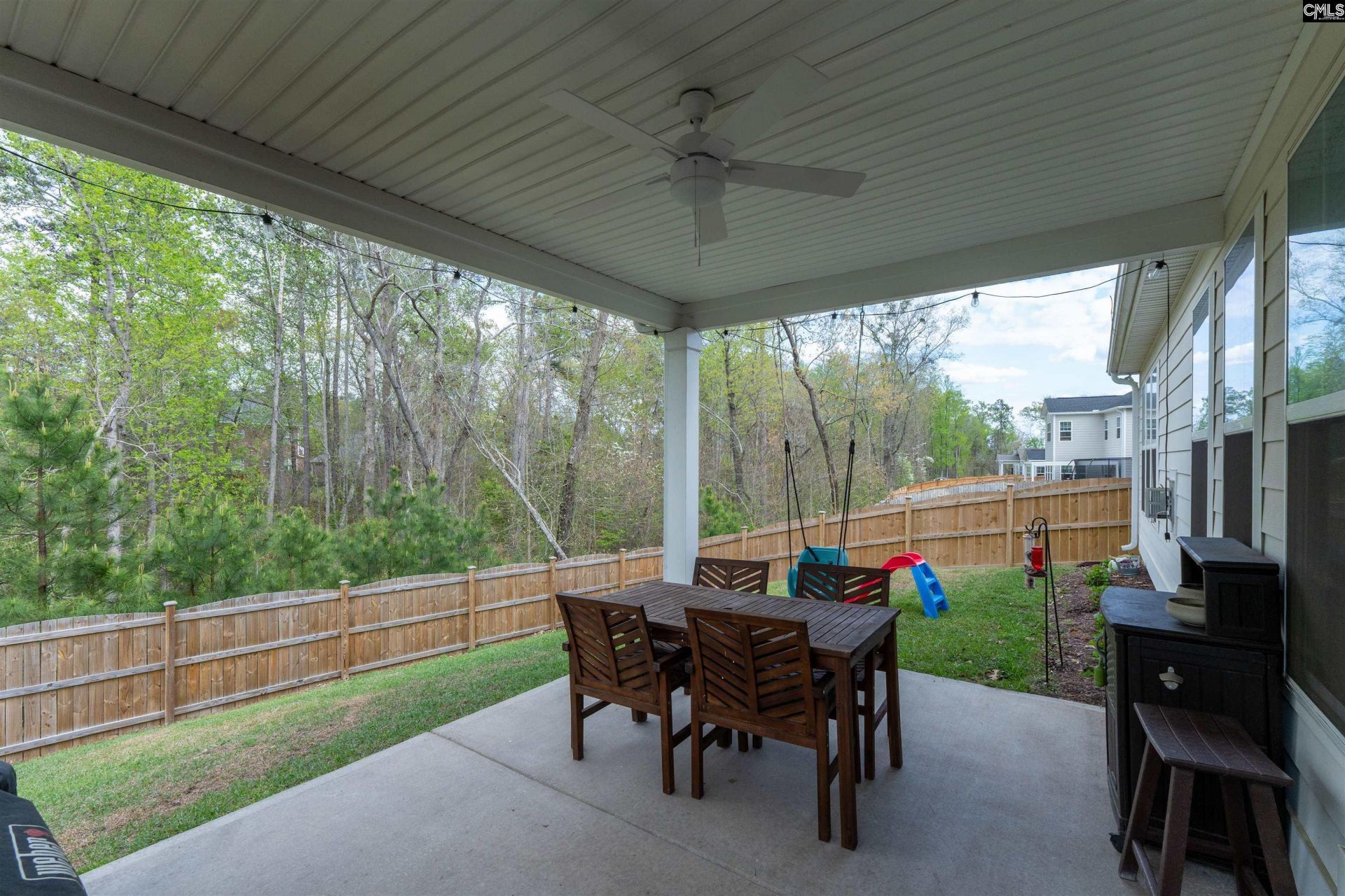 544 Harbour Pointe Drive Photo 31