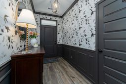 544 Harbour Point Drive  photo 4