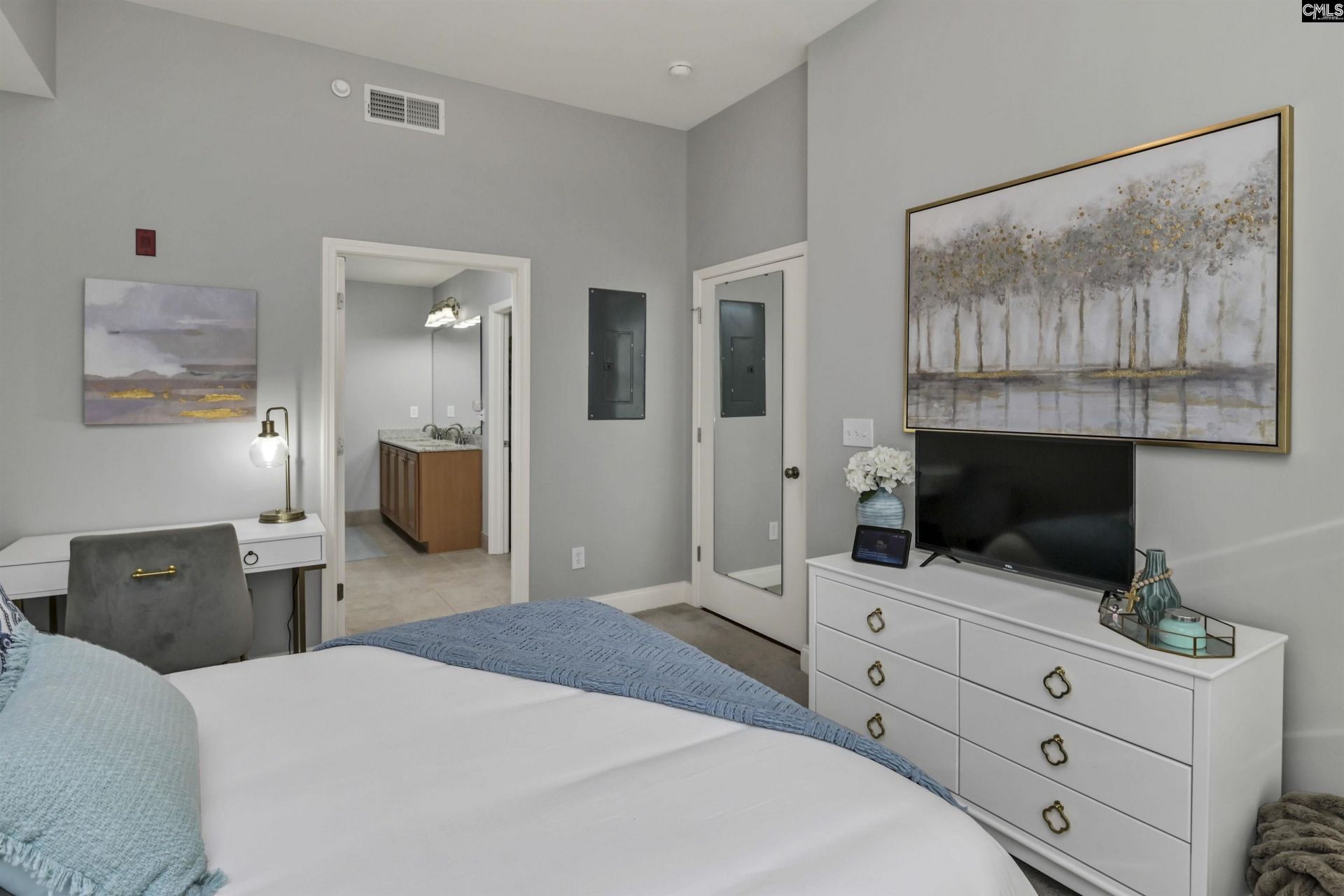 601 Main Street  Photo 32