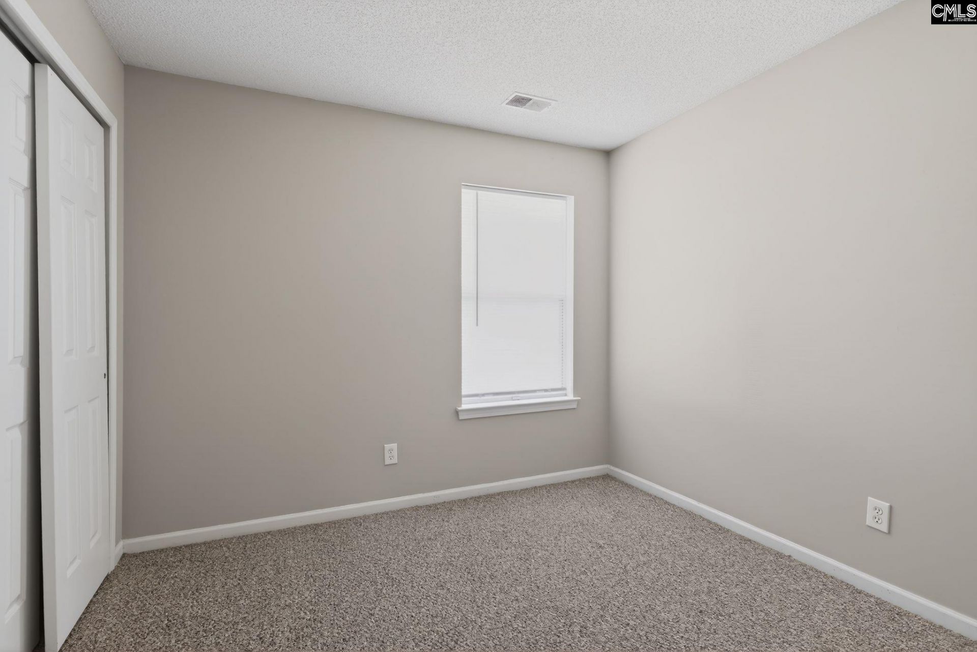 10 Crimson Court  Photo 19