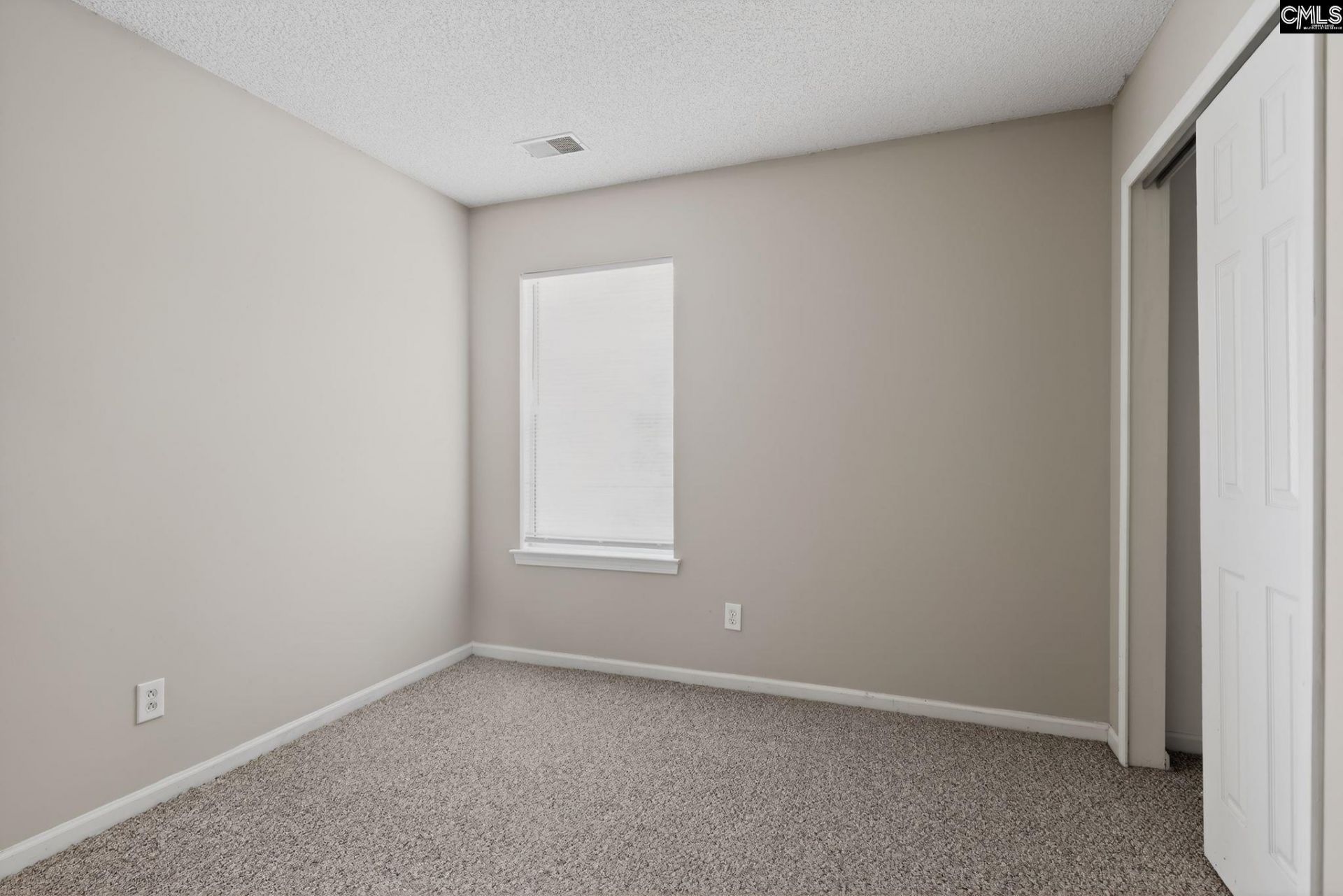 10 Crimson Court  Photo 20