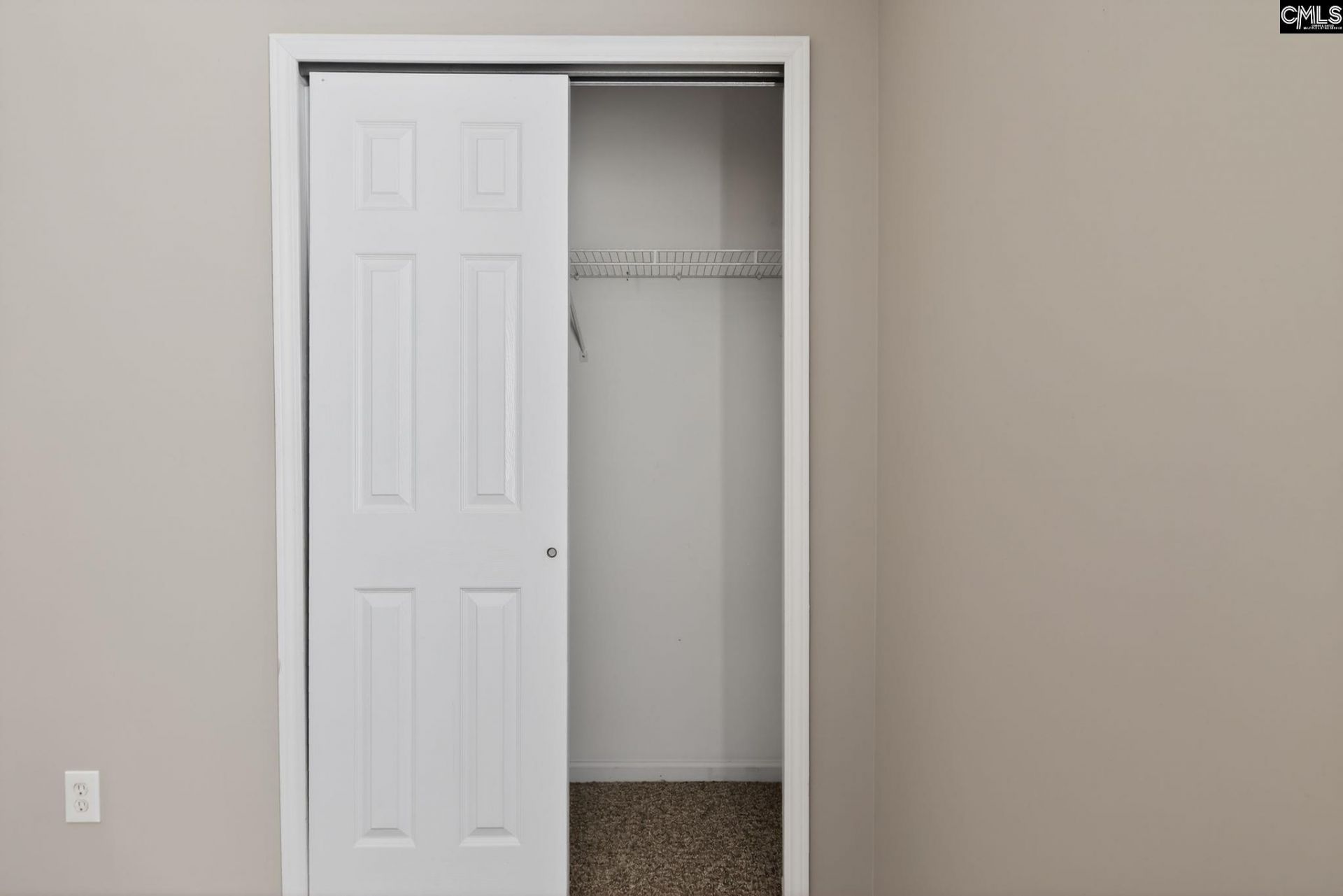 10 Crimson Court  Photo 22