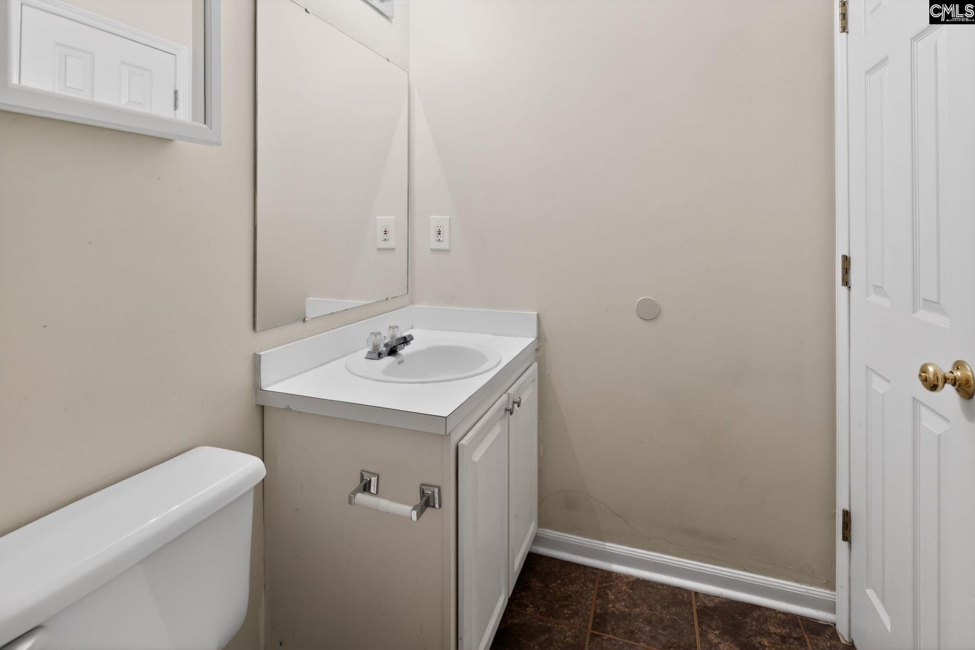 10 Crimson Court  Photo 23