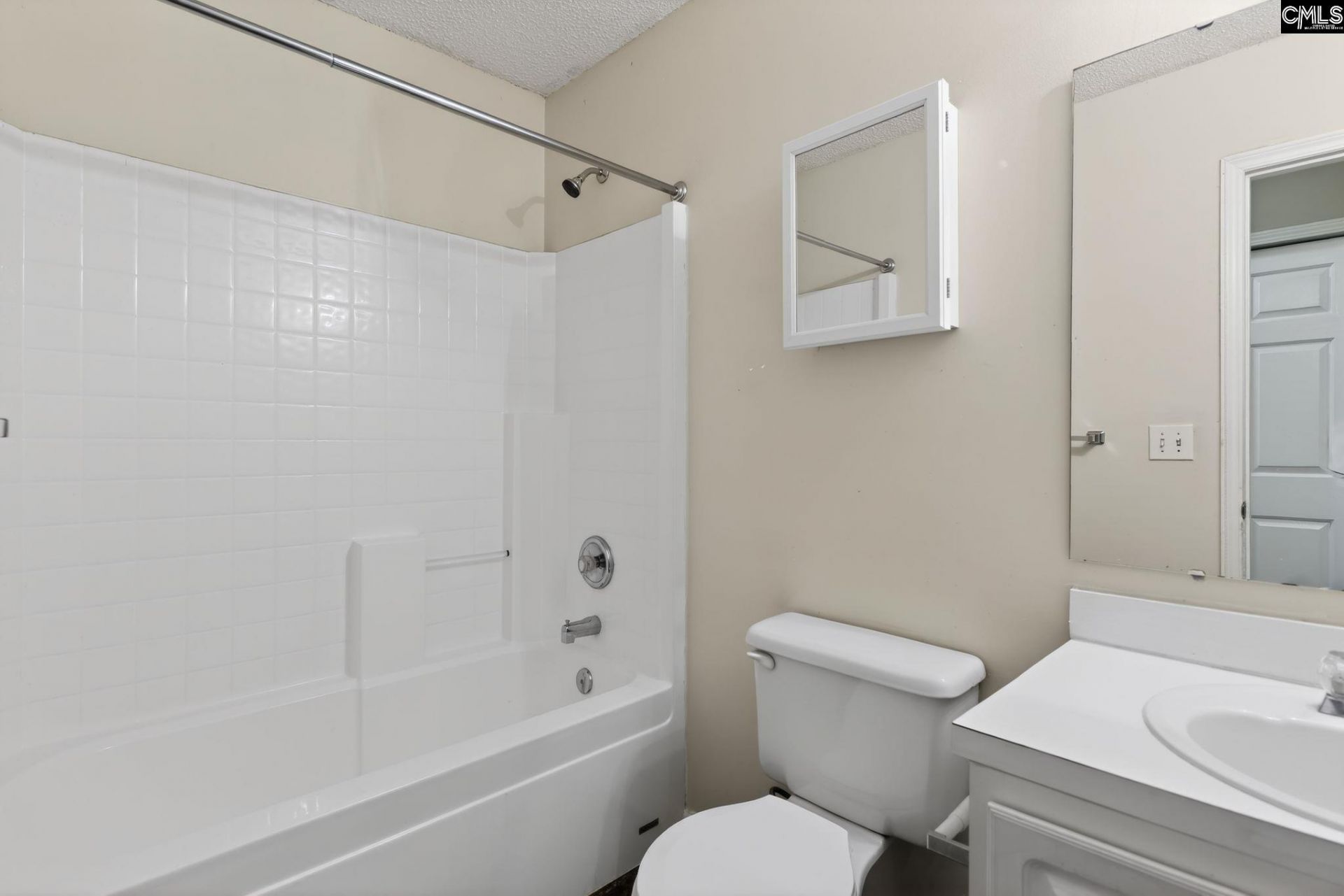 10 Crimson Court  Photo 24