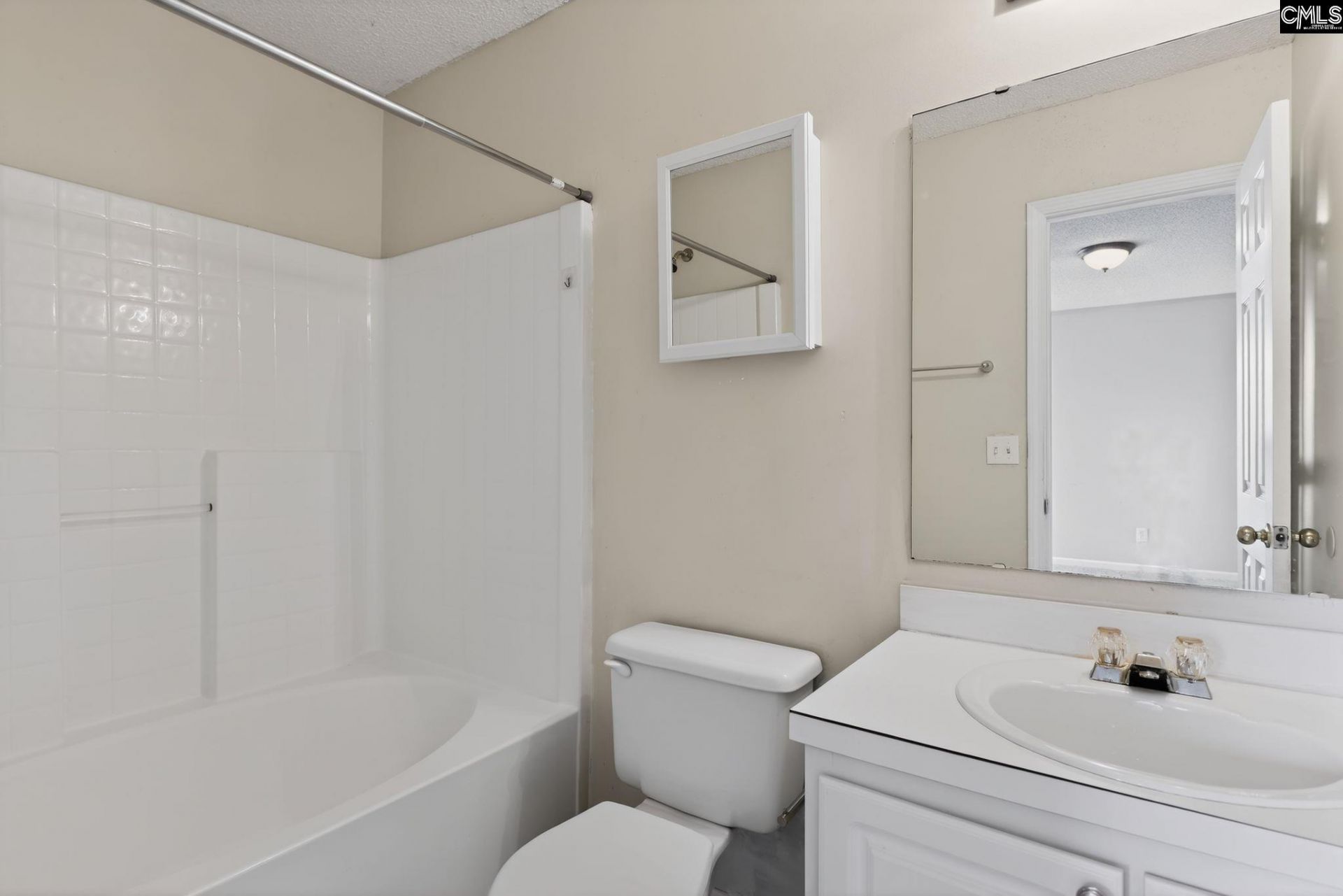 10 Crimson Court  Photo 25