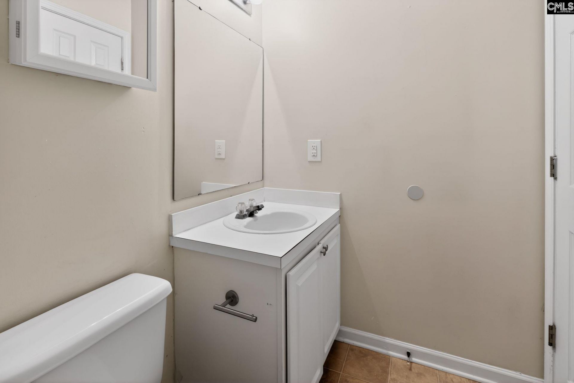 10 Crimson Court  Photo 26