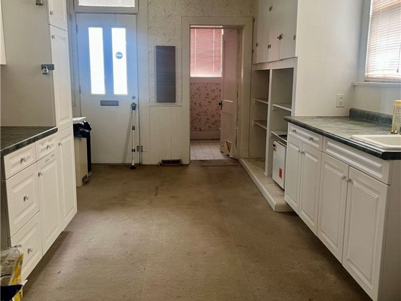 205 N 5th Street, Martins Ferry, OH 43935 Photo 10