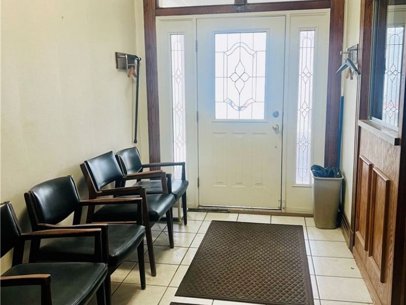 205 N 5th Street, Martins Ferry, OH 43935 Photo 3