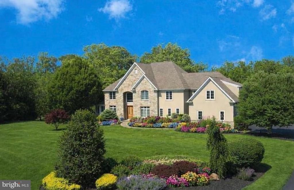 10 Eastburn Drive , New Hope, PA 18938 Main Photo