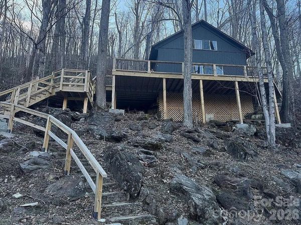 88 Mountain Farm Road , Burnsville, NC 28714