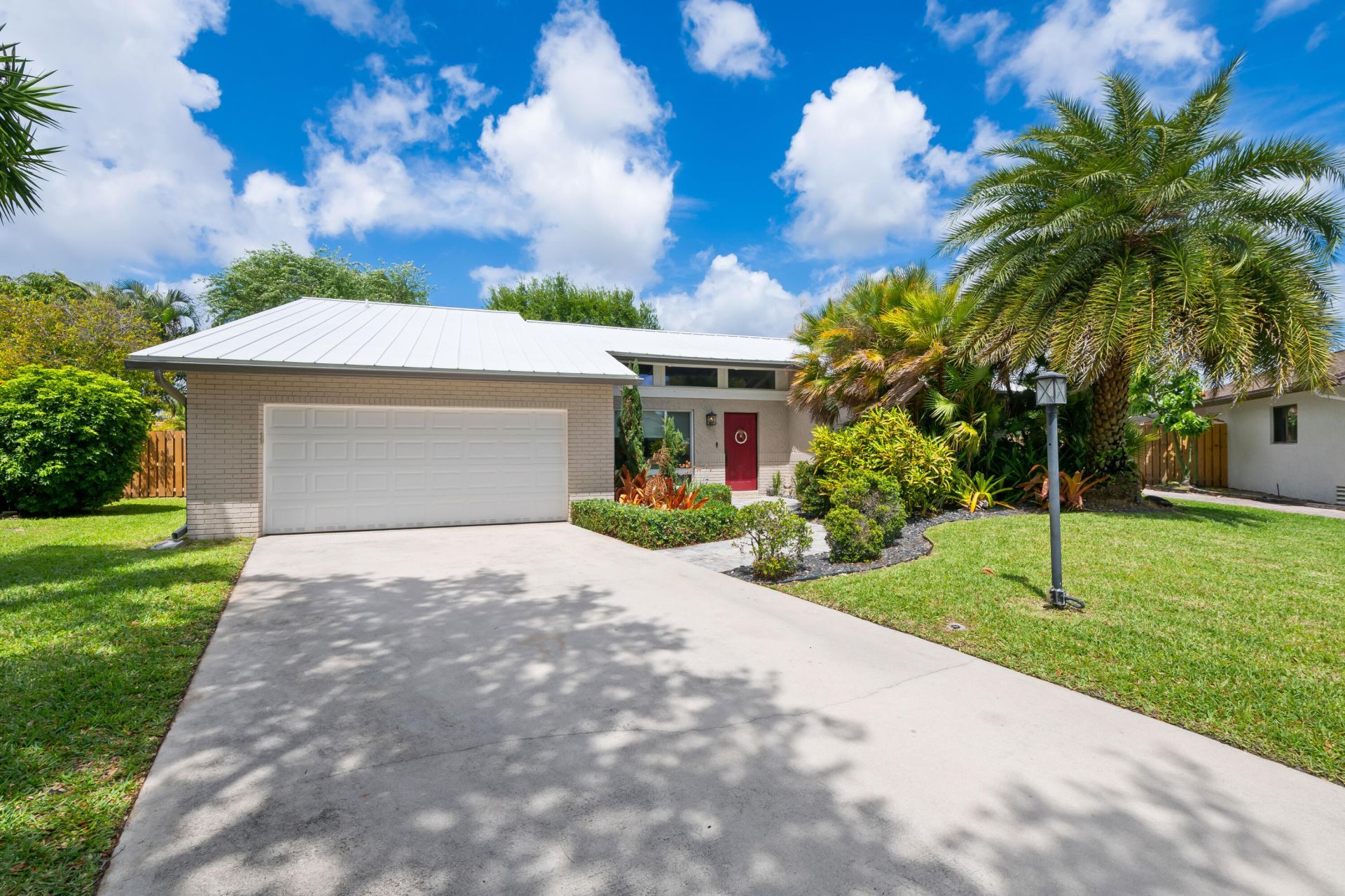 21521 E Hollandaire Dr Drive E, Boca Raton, FL 33433 Photo