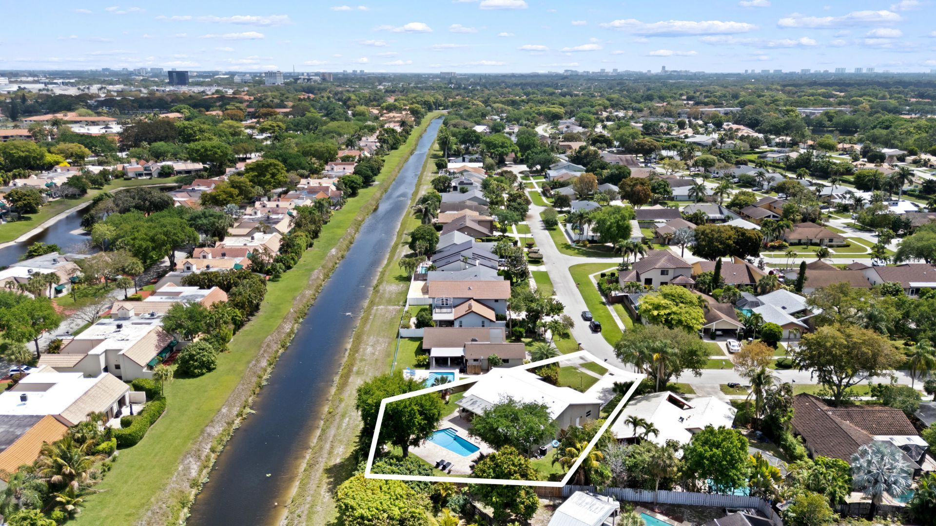 21521 E Hollandaire Dr Drive E, Boca Raton, FL 33433 Photo