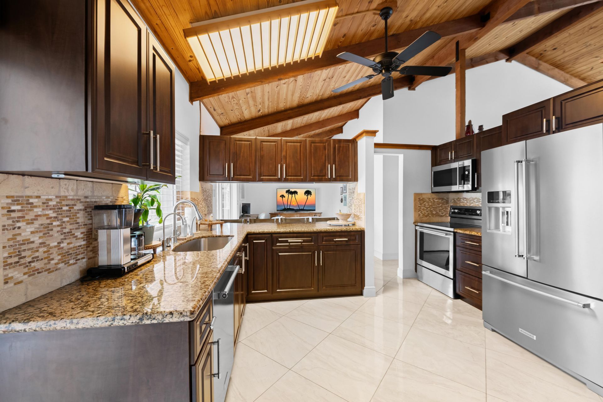 21521 E Hollandaire Dr Drive E, Boca Raton, FL 33433 Photo