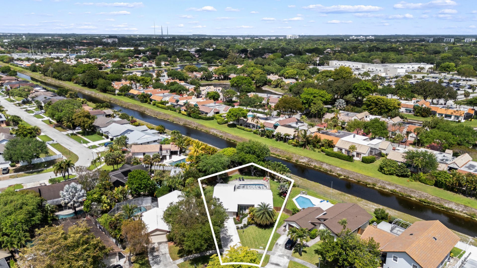 21521 E Hollandaire Dr Drive E, Boca Raton, FL 33433 Photo