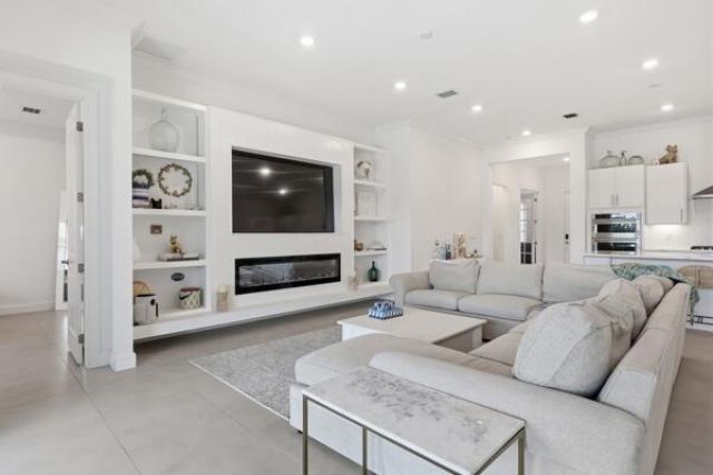 432 SE Filoli Drive, Port Saint Lucie, FL 34984 Photo