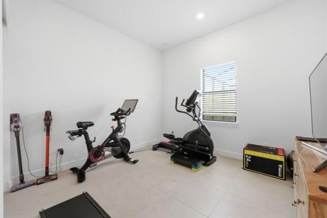 432 SE Filoli Drive, Port Saint Lucie, FL 34984 Photo