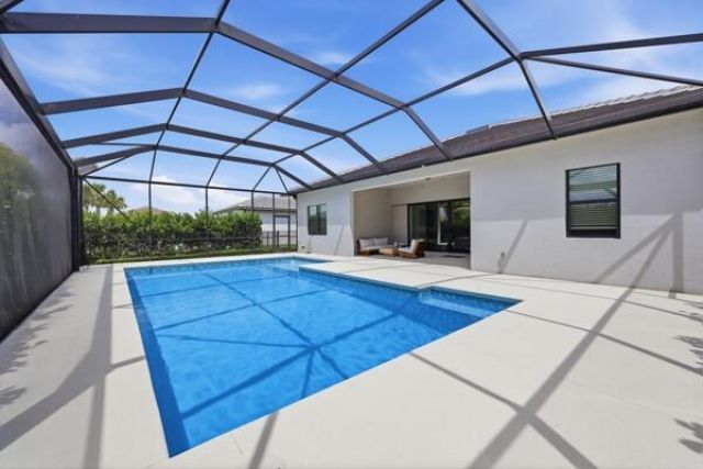 432 SE Filoli Drive, Port Saint Lucie, FL 34984 Photo