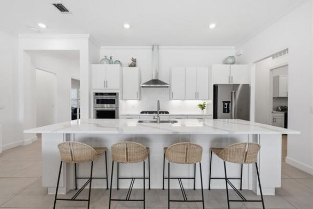 432 SE Filoli Drive, Port Saint Lucie, FL 34984 Photo