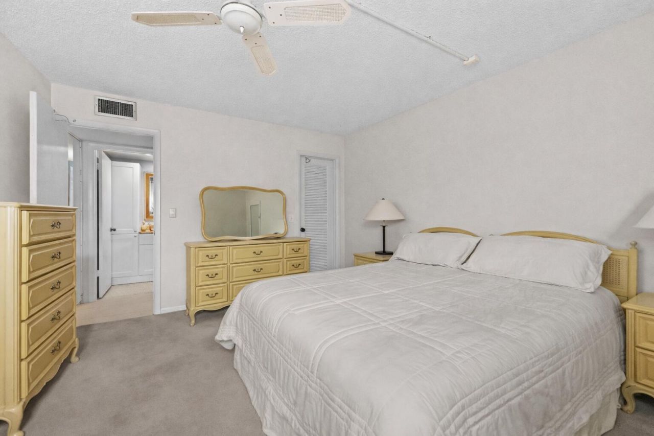 211 Piedmont E, Delray Beach, FL 33484 Photo