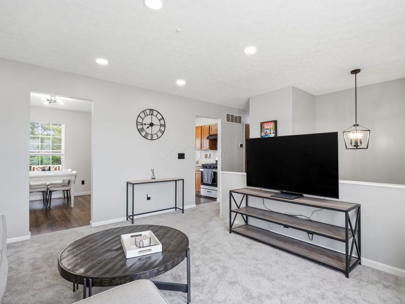 492 Courtright Drive , Pickerington, OH 43147 Photo 10