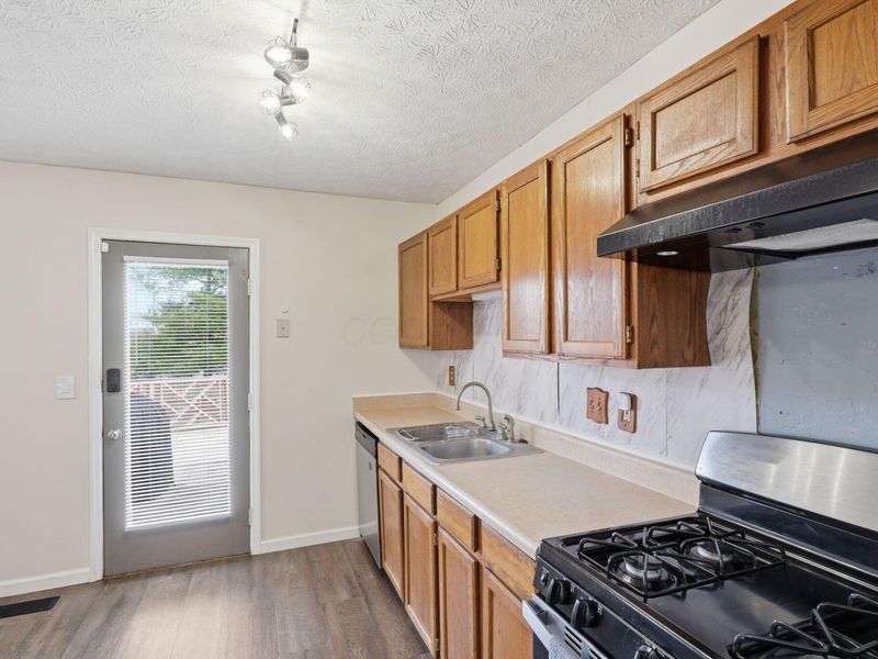 492 Courtright Drive , Pickerington, OH 43147 Photo 15