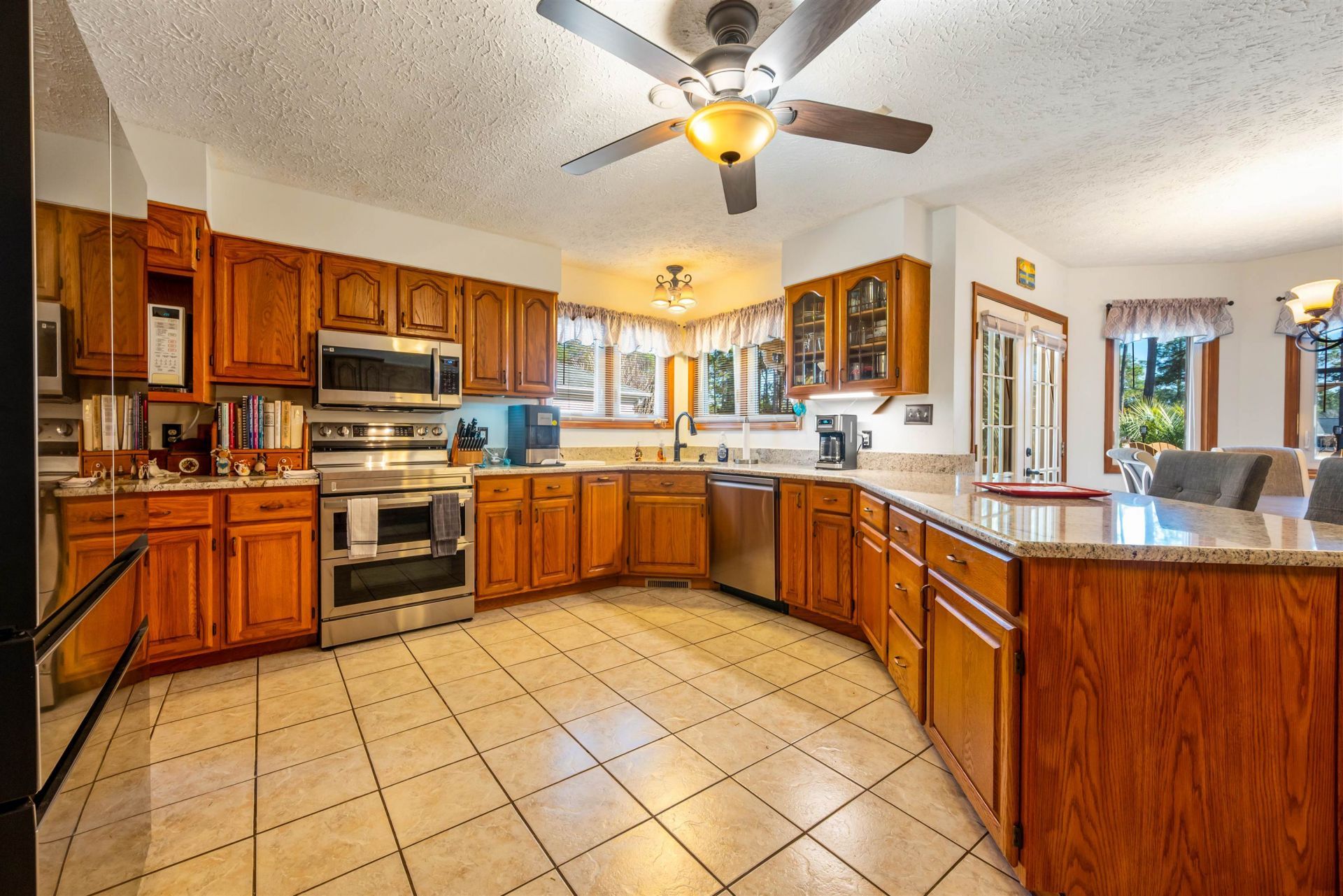 4746 National Dr.  Photo 5