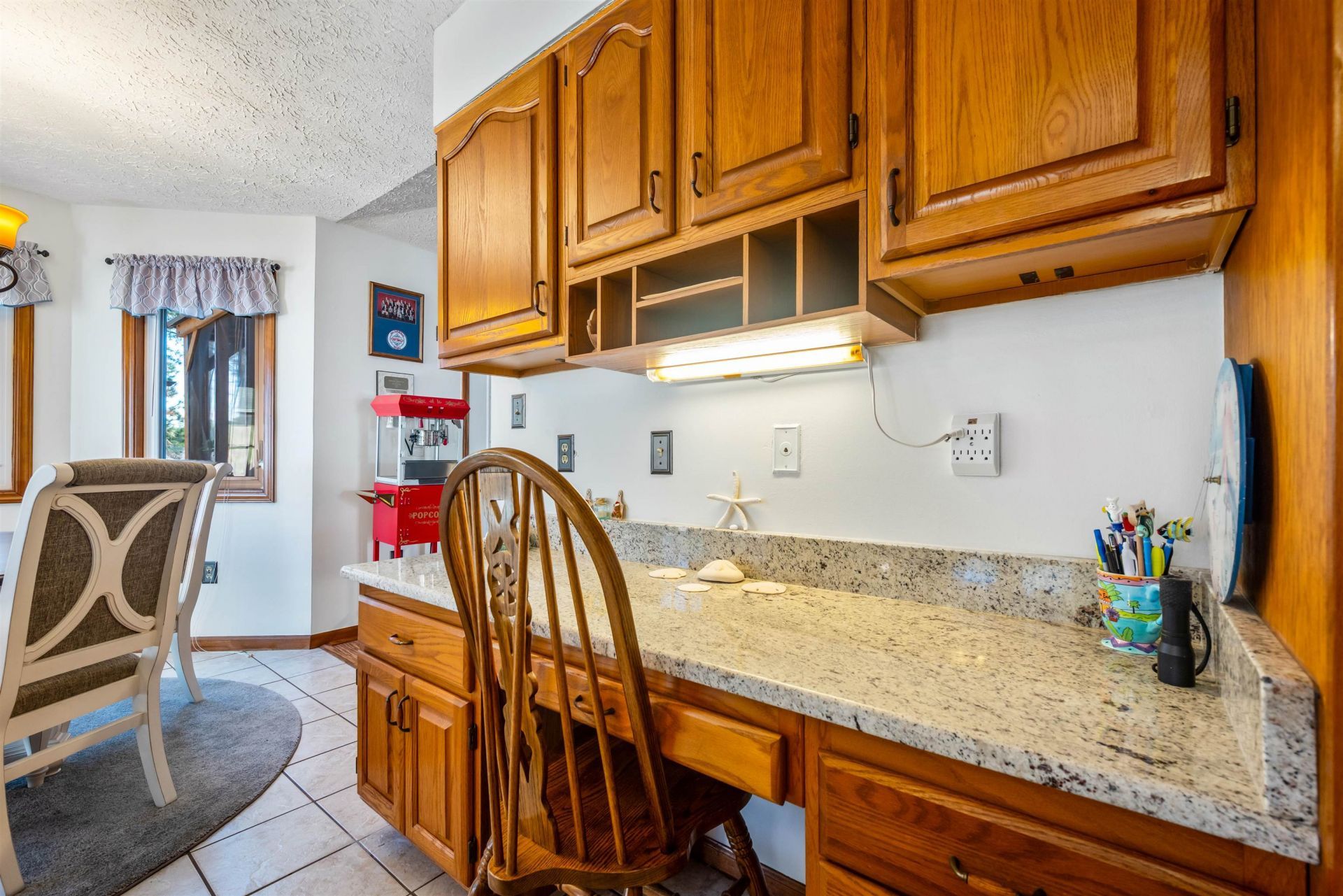 4746 National Dr. Photo 7