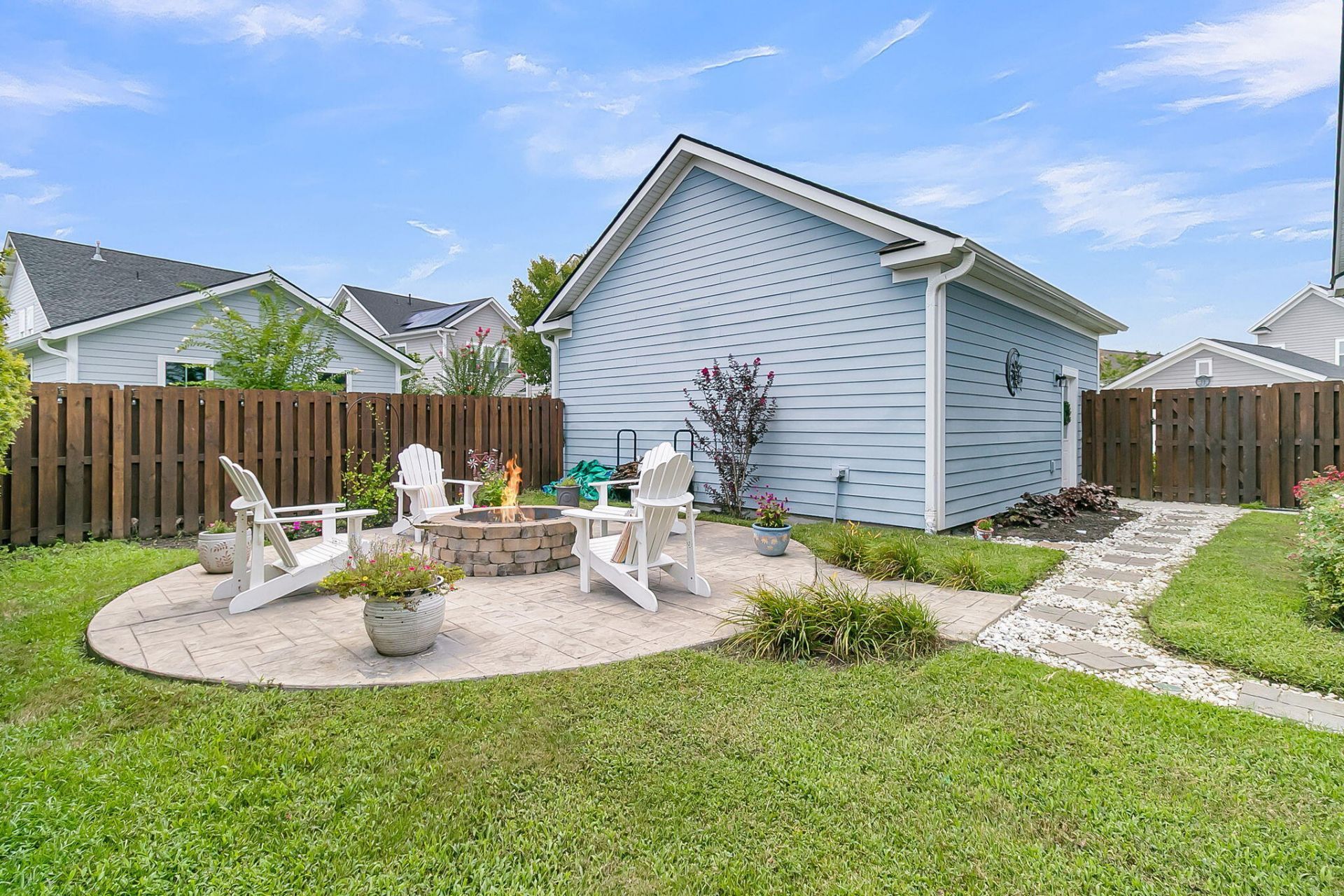 310 Woodgate Way Photo 48