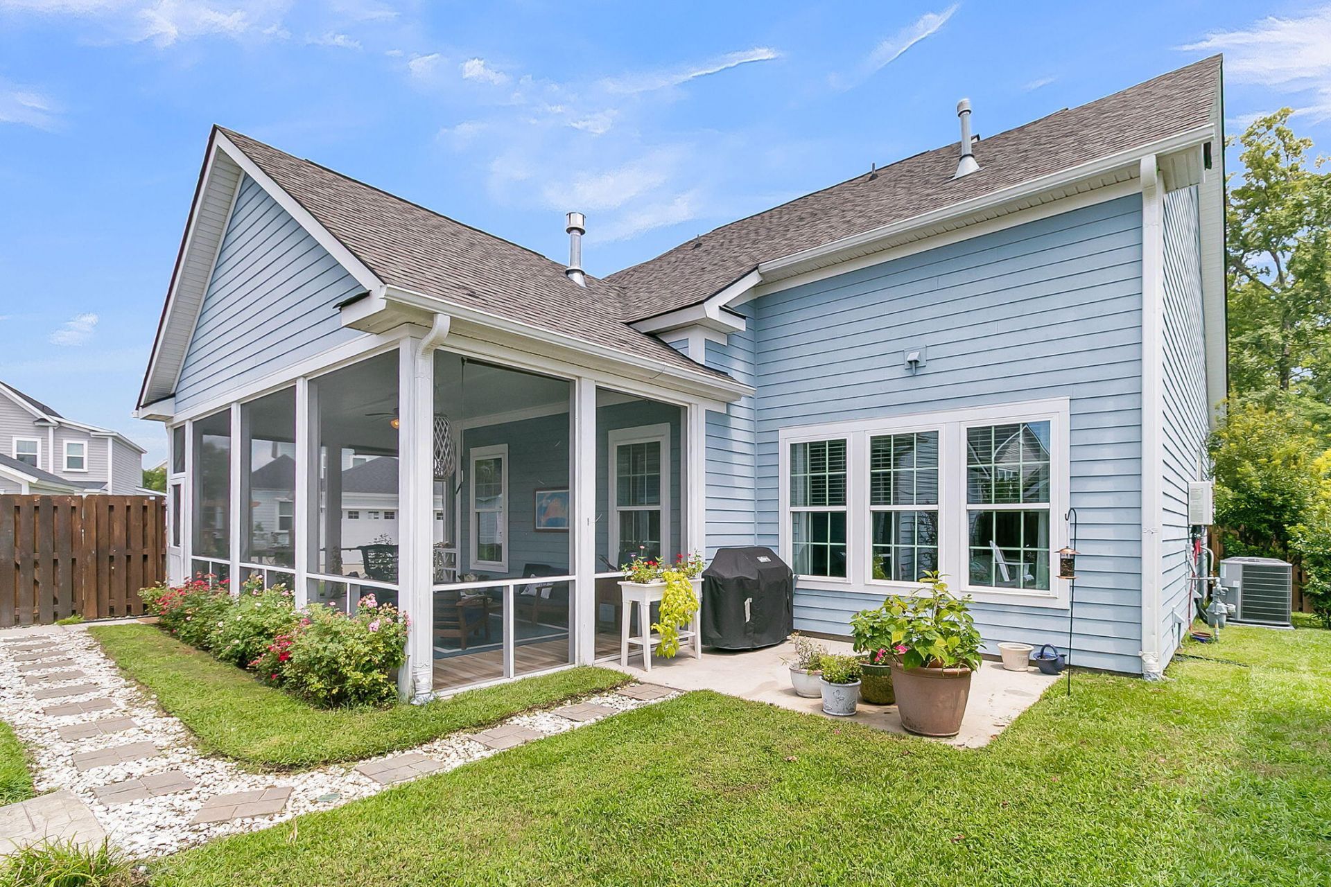 310 Woodgate Way Photo 49