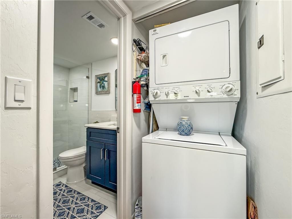 4790 Cleveland Ave , Unit 2007, Fort Myers, FL 33907 Photo