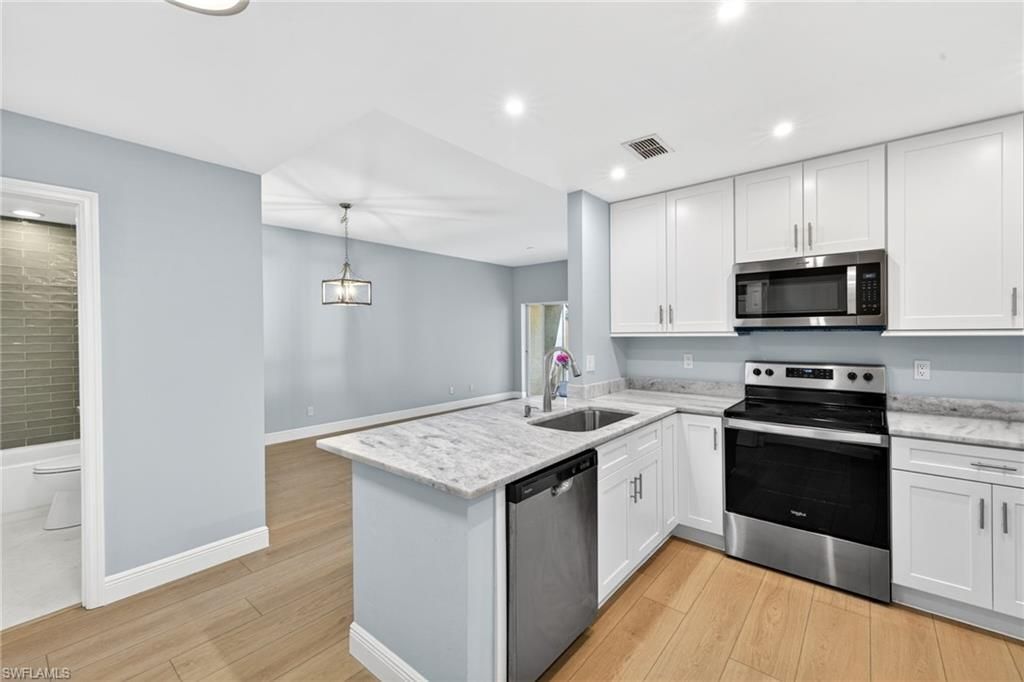 4109 Bellasol Cir, Unit 1113, Fort Myers, FL 33916 Photo